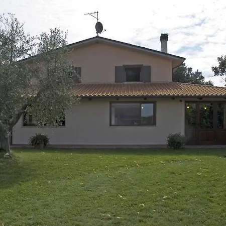 Poggio Corbello Фермерский дом